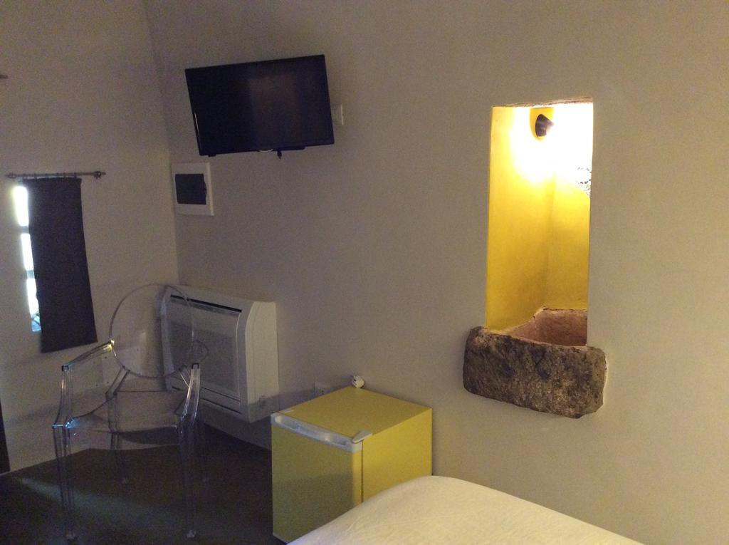 Le Maioliche Hotell Scauri  Exteriör bild