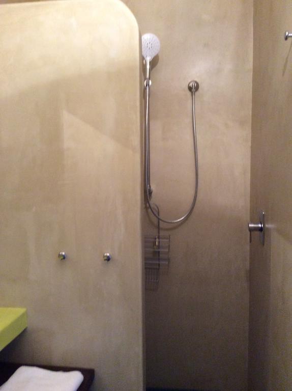 Le Maioliche Hotell Scauri  Exteriör bild